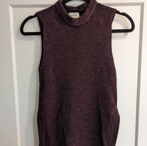 Wilfred XS purple sweater vest 100% wool